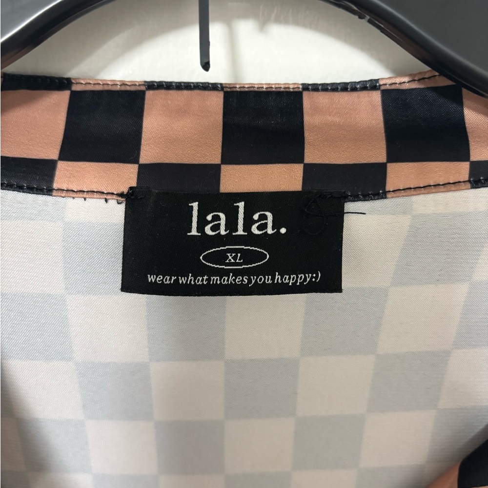 Dressed in LALA Black and Tan Checkered Satin playsuit. - Picture 2 of 3